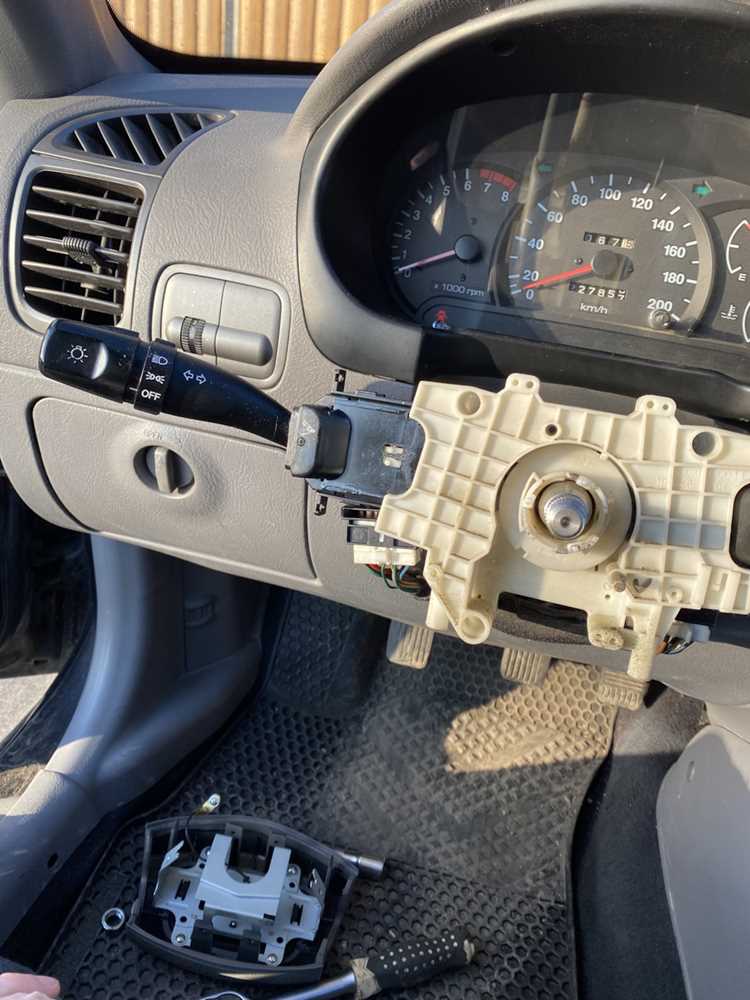 Отключение шлейфов и рулевых проводов